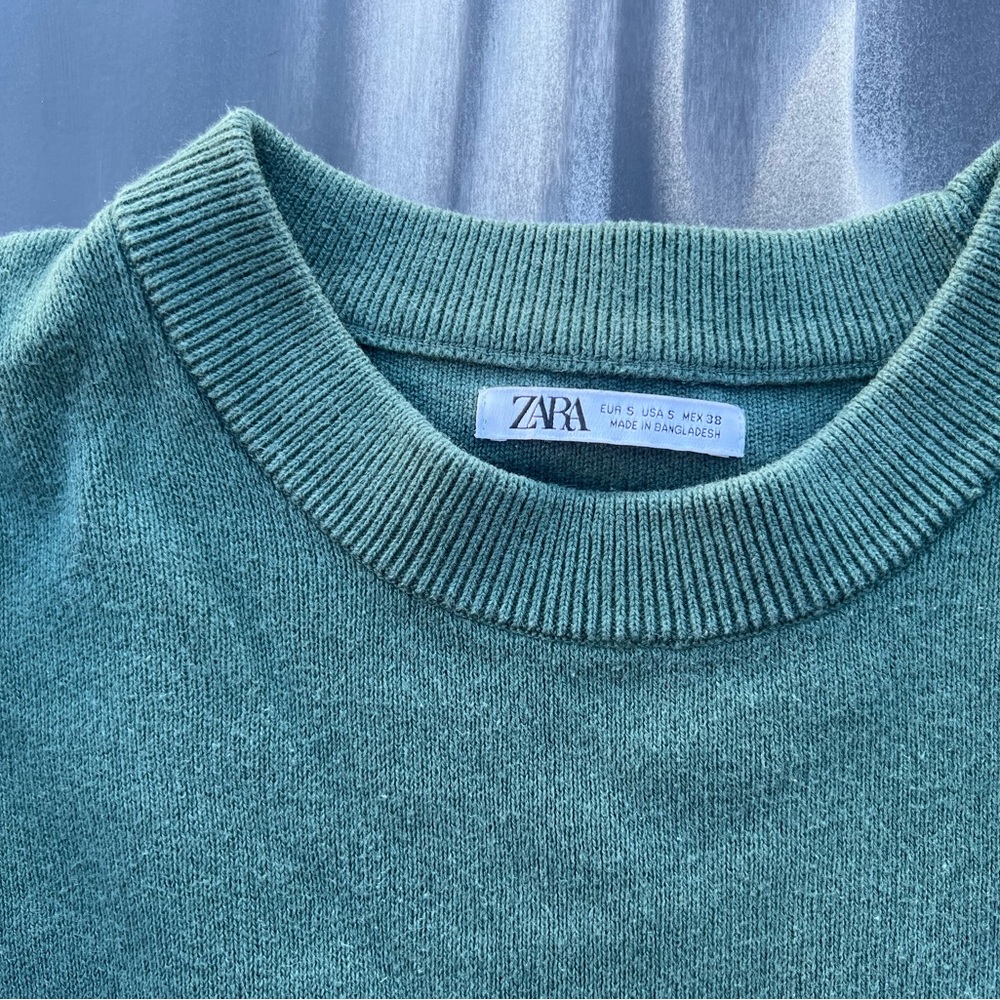 Zara crew neck  Sweater